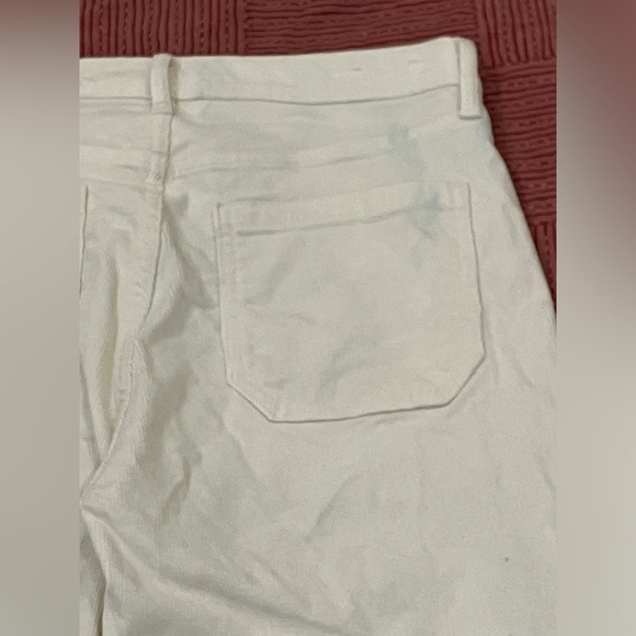 GAP Women's size 29 / 8 Wide Leg Cream corduroy jeans with flat front pockets - Picture 12 of 14